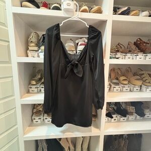 Elegant Black Long Sleeve Dress